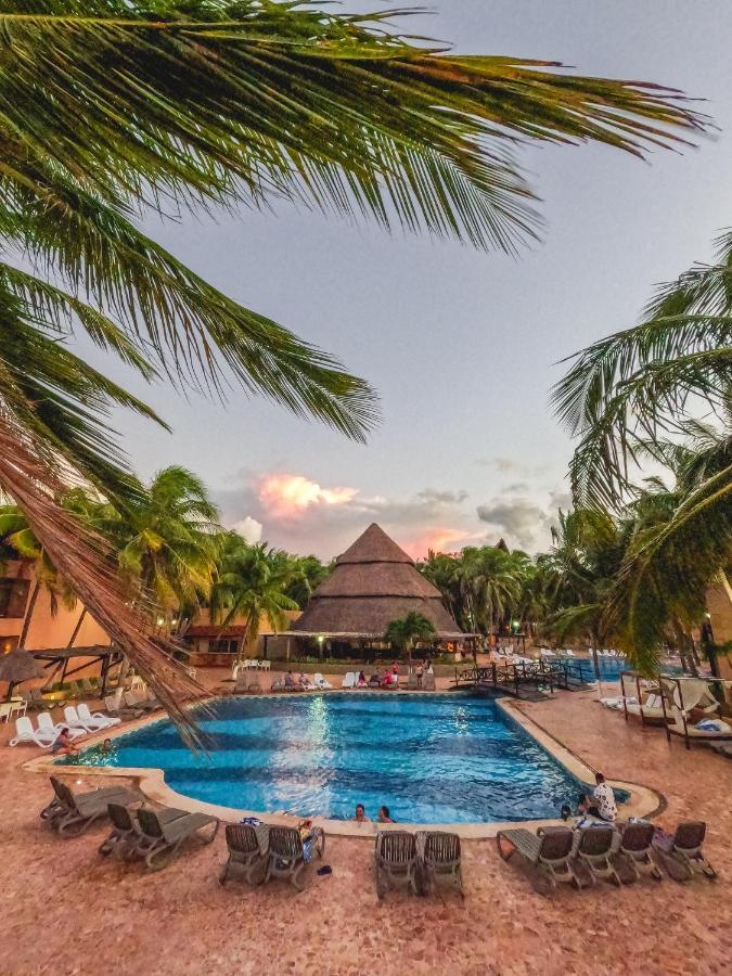 Reef Yucatan All Inclusive & Convention Center Merida Luaran gambar