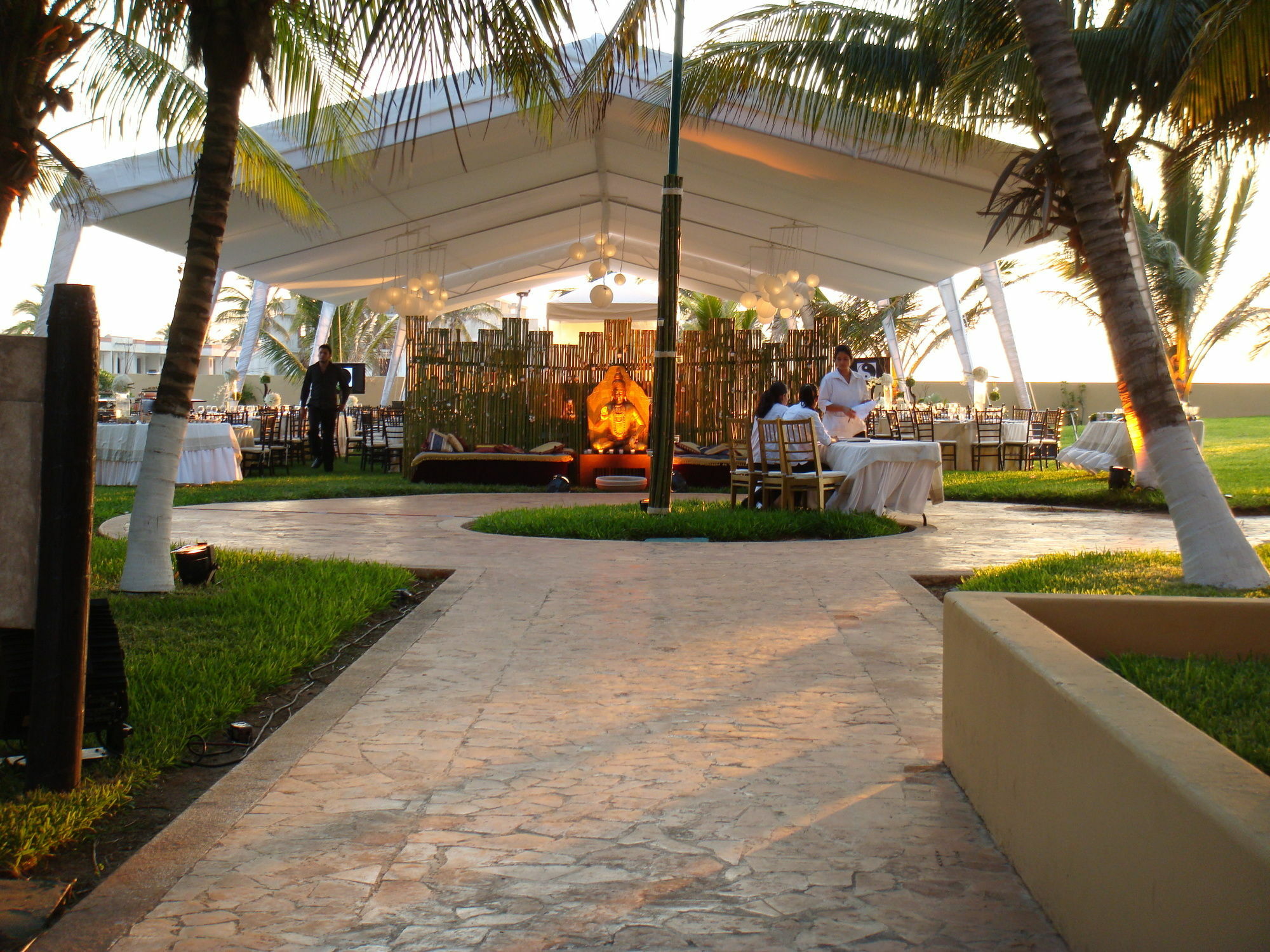 Reef Yucatan All Inclusive & Convention Center Merida Luaran gambar